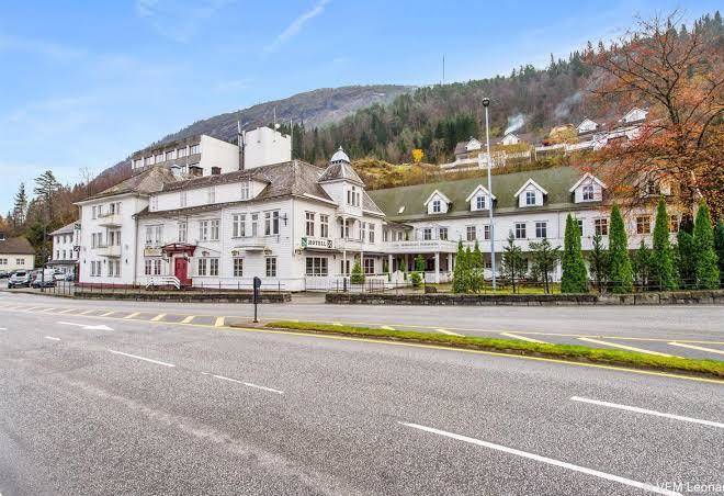 Thon Hotel Forde Image