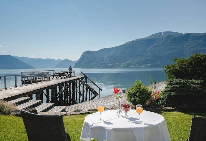 Leikanger fjord hotel