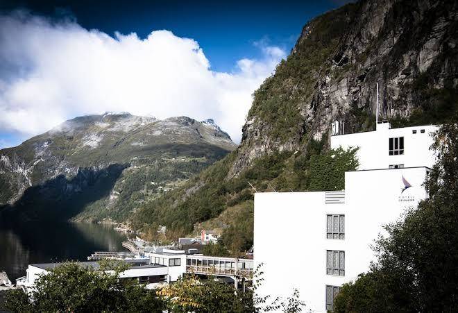 Hotel Geiranger Image