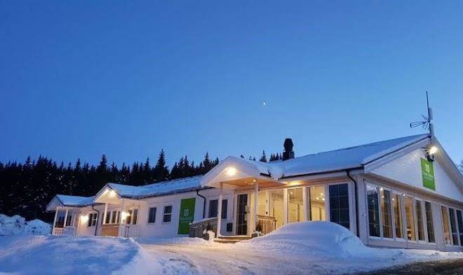 Evenes airport hotel