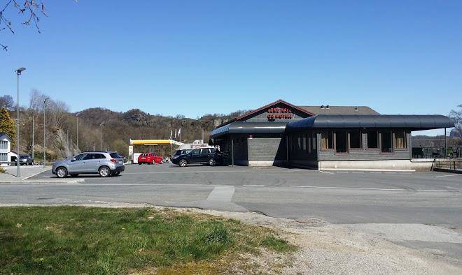Ben's cafe and motel as