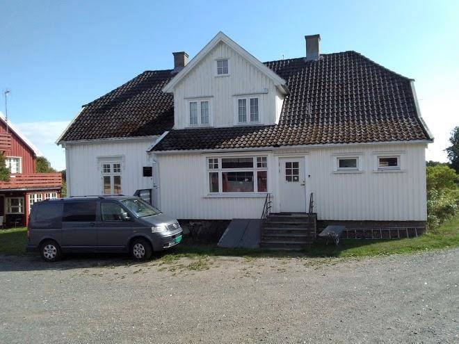 Jahren Gard Og Feriested Image