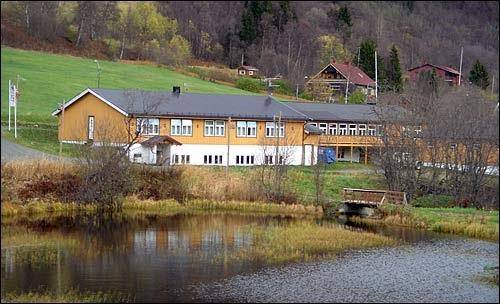 Lyngseidet Gjestegard Image