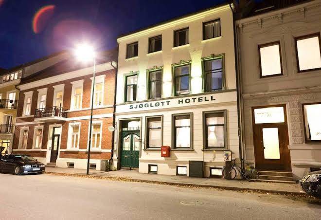 Sjoglott Hotel Image