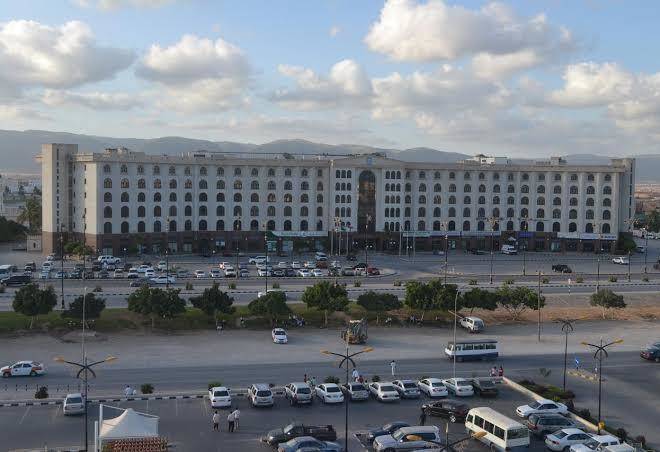 Hamdan plaza hotel