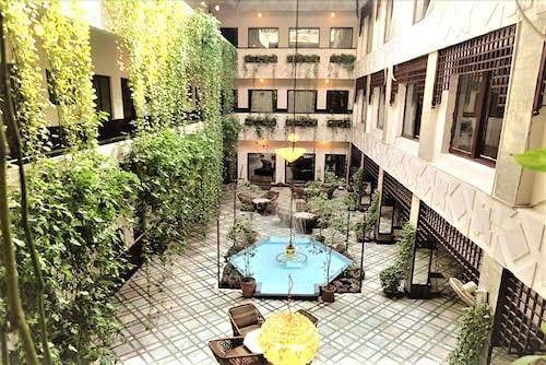 Greens hotel peshawar