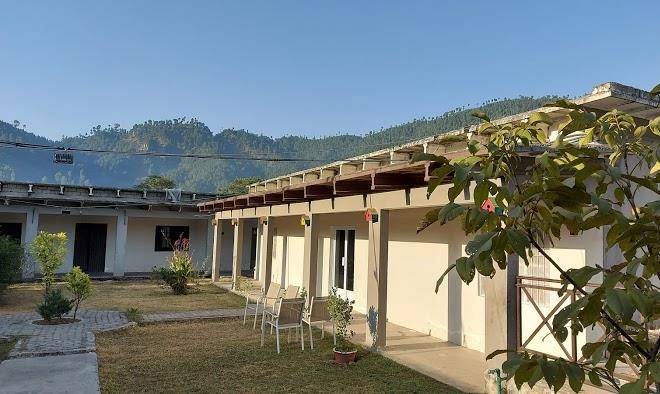Hotel demanchi
