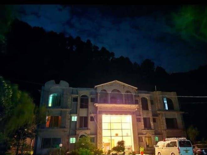 Hotel pine view and restaurant tranna balakot