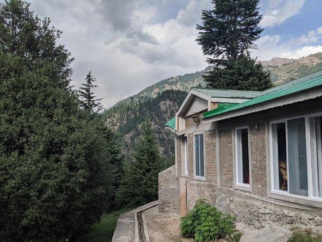 Pine crest kalam
