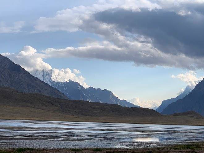 Shandur paradise hotel
