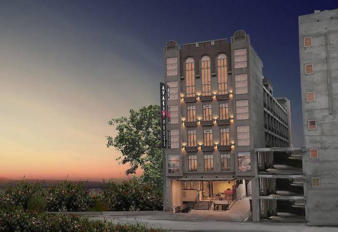 Avari xpress hotel faisalabad
