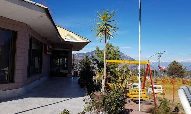 Chinar family resorts