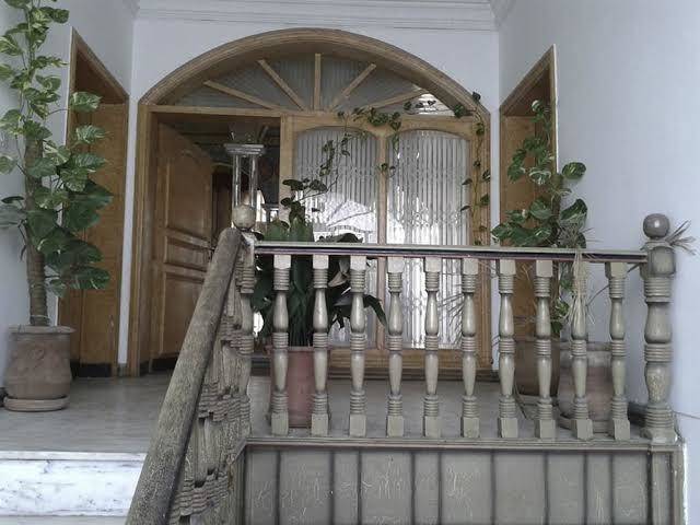 Explorer's lounge