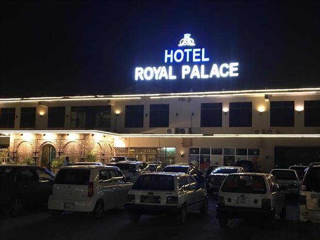 Hotel royal palace