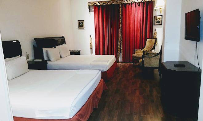 Hotel the one