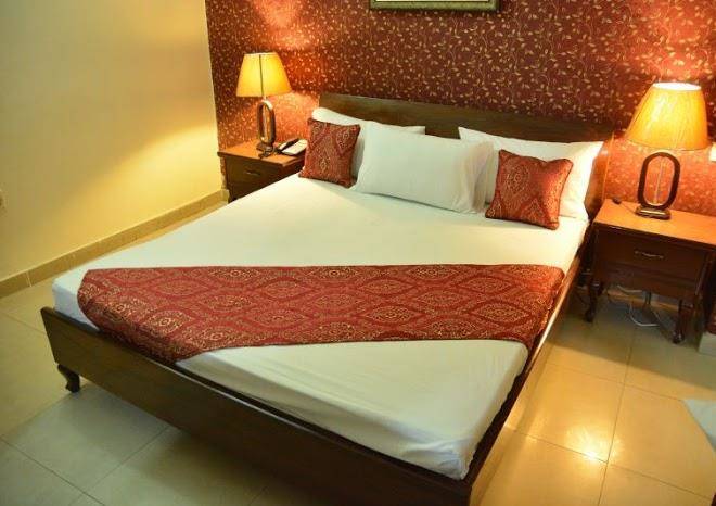 Mars hotel & restaurant