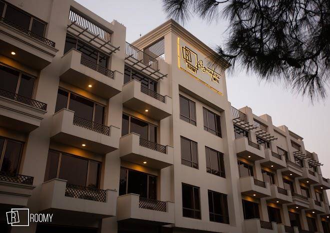 Roomy signature hotel