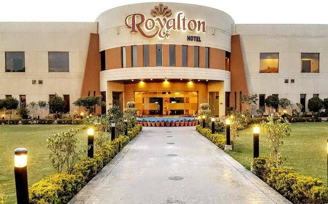 Royalton hotel faisalabad