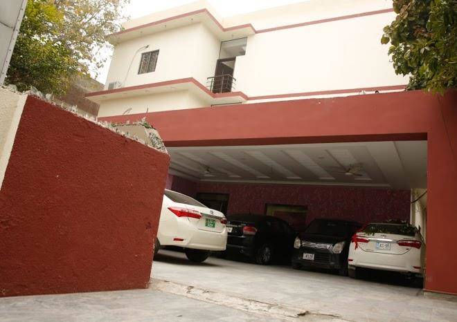 Royalton inn hotel lahore