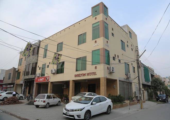 Shelton hotel