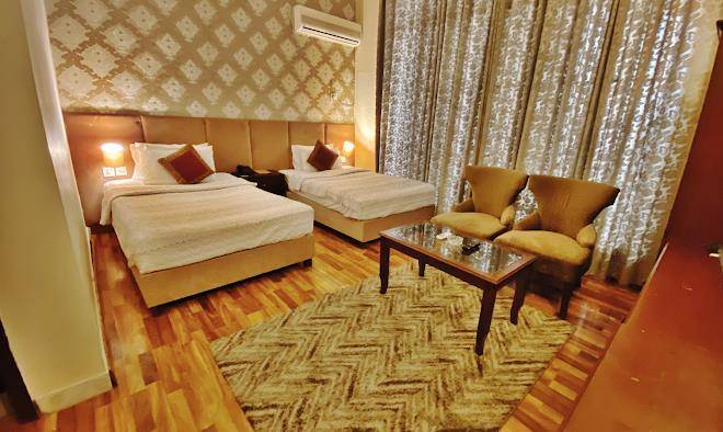 Sheltons rezidor lahore
