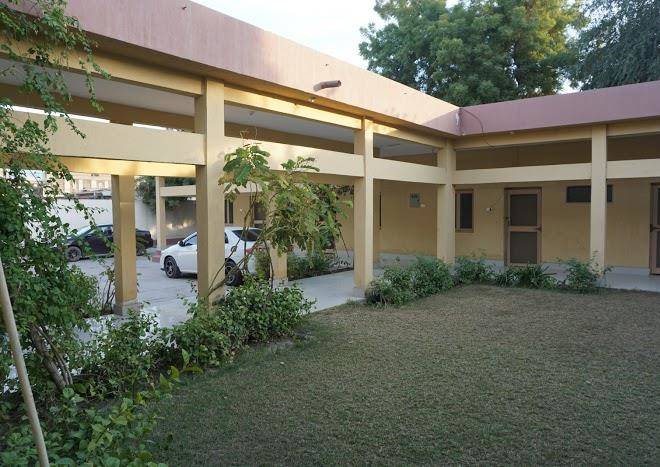 Lal shahbaz motel stdc