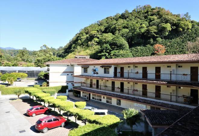 Hotel valle del rio