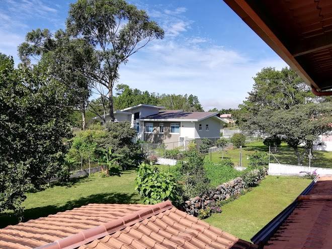 Lacha country inn