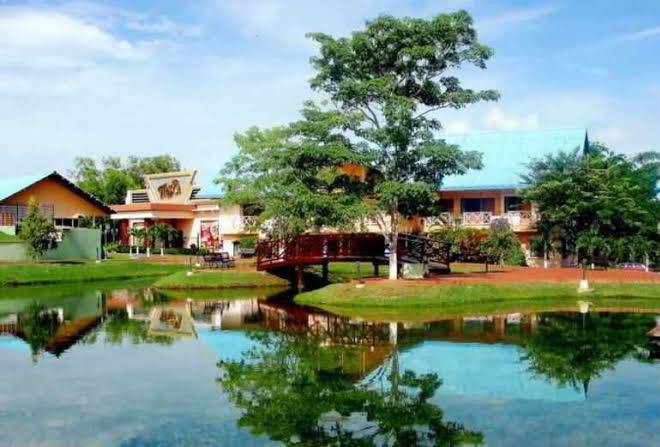 Hotel faranda guayacanes chitre