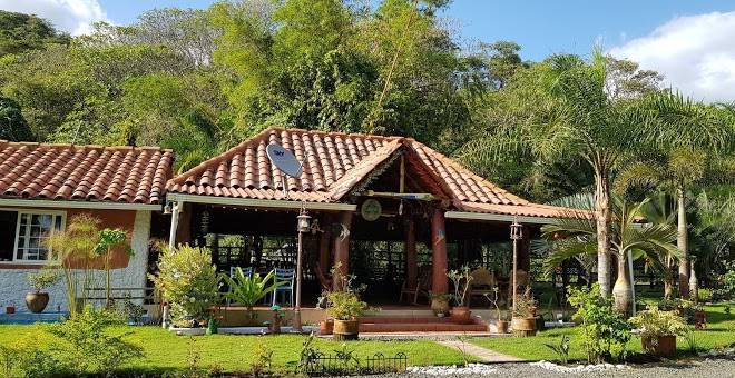Hotel casa cambutal