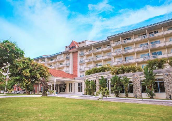 Radisson hotel panama canal image