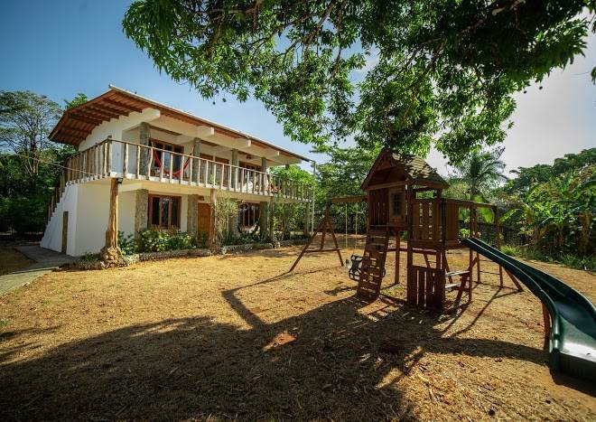 Hotel playa reina mariato
