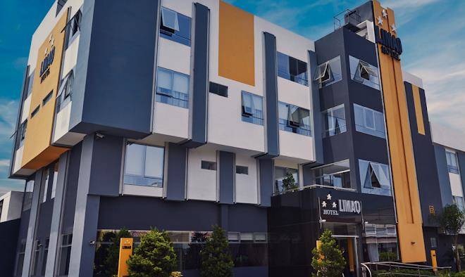 Hotel Limaq Image