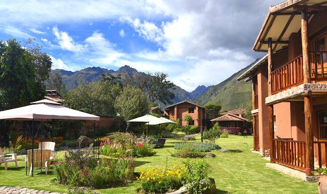 Lizzy wasi urubamba