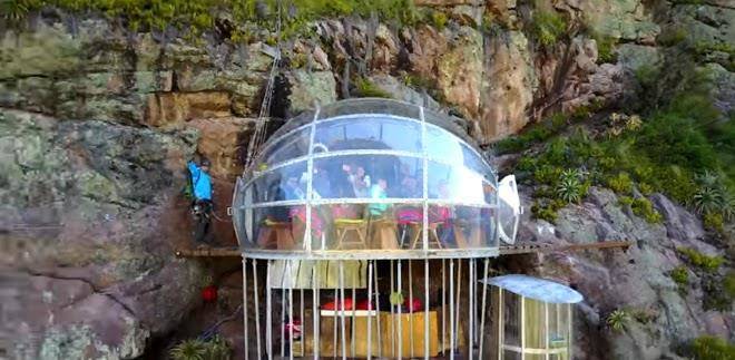 Skylodge adventure suites