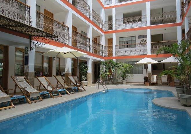 Hotel las flores
