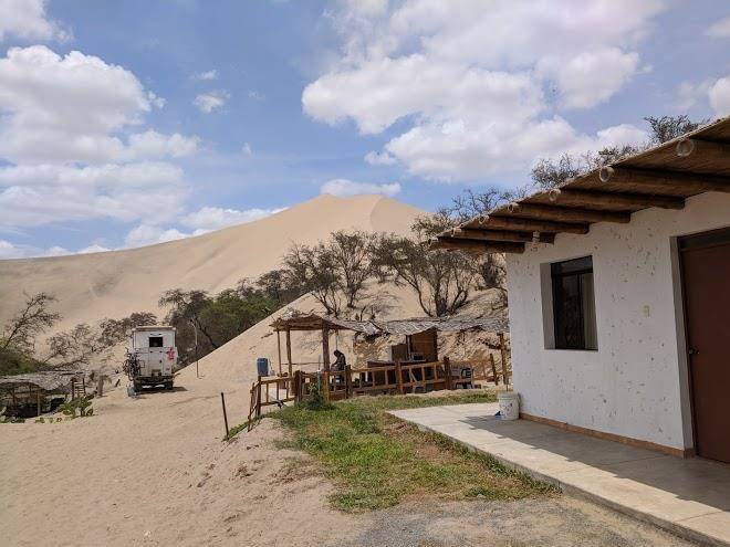 Sol y dunas ica hospedaje