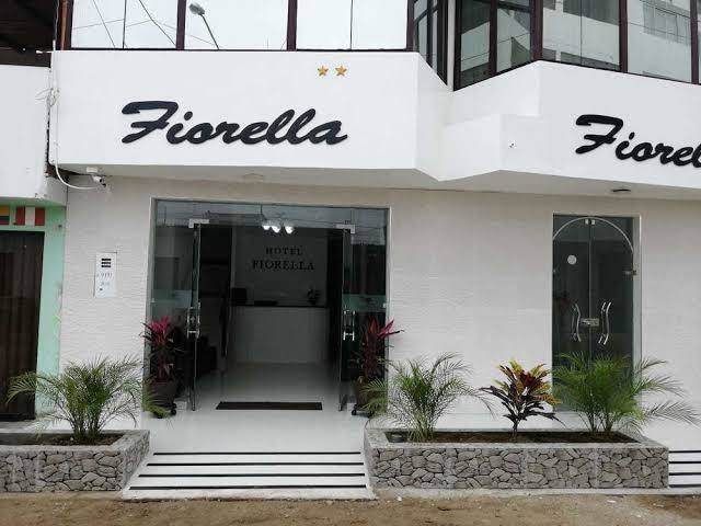 Paracas hotel fiorella