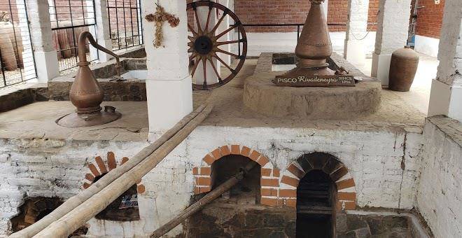 Antigua bodega rivadeneyra
