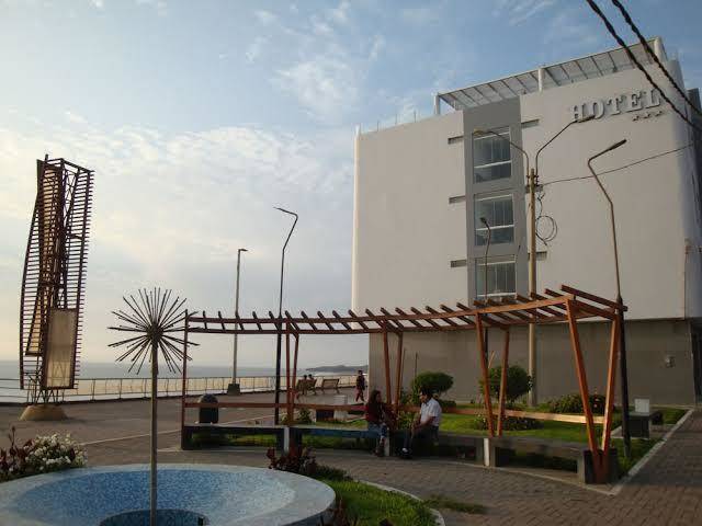 Hotel terrazas del mar huacho