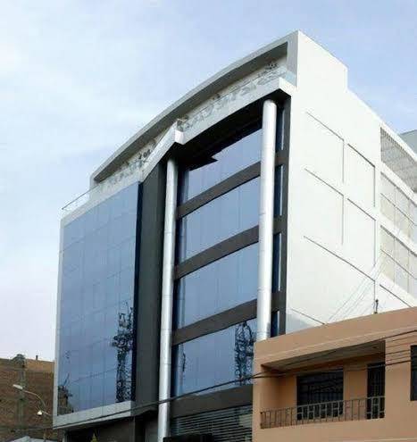 Ginebra hotel & suites