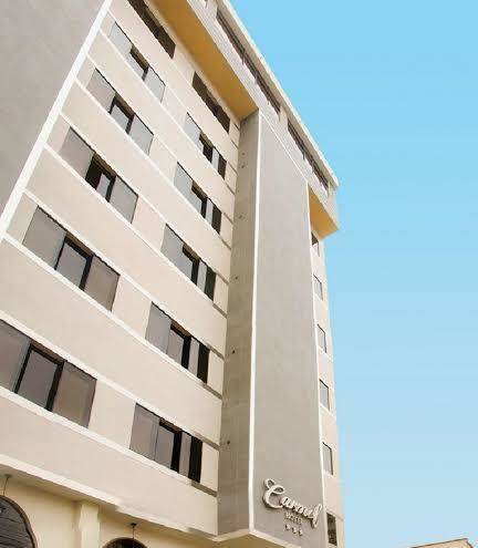 Carmel hotel