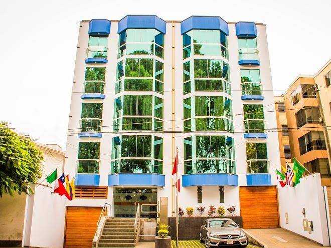 44 vip hotel