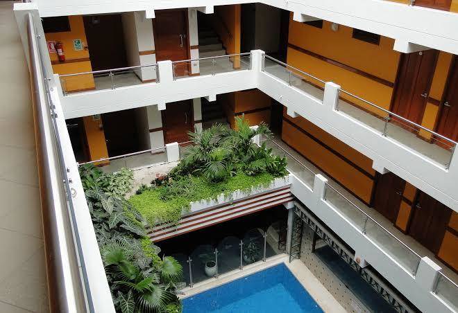 Hotel victoria regia