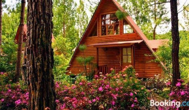 Altares De Oxapampa Image