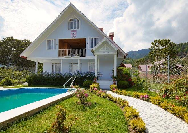 Hutte Tirol Oxapampa Image