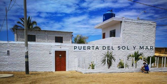Puerta del sol y mar