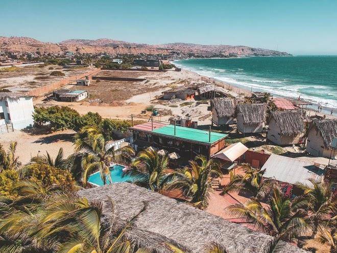 Wild rover beach resort mancora