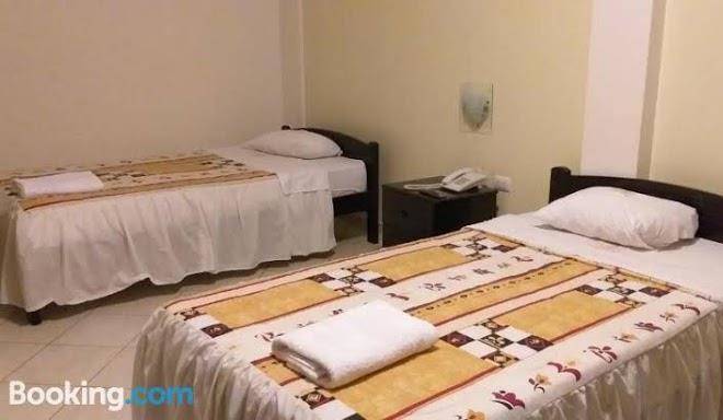 Hotel plaza moyobamba