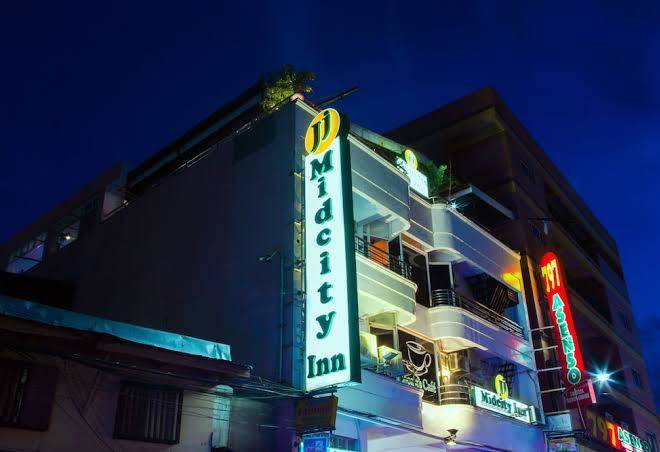 Jj midcity inn